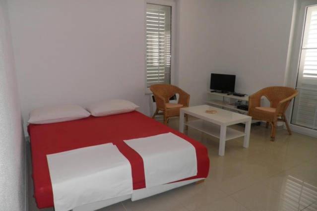 Apartments Irena Vodice Exterior photo
